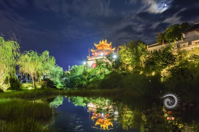 “双节”青岩