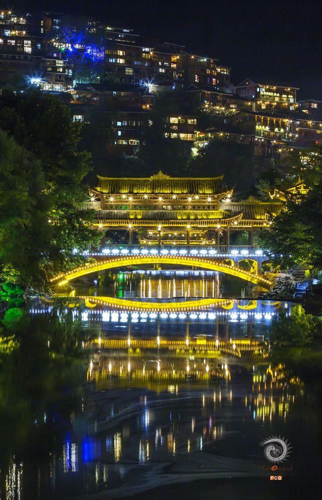 廊桥夜色