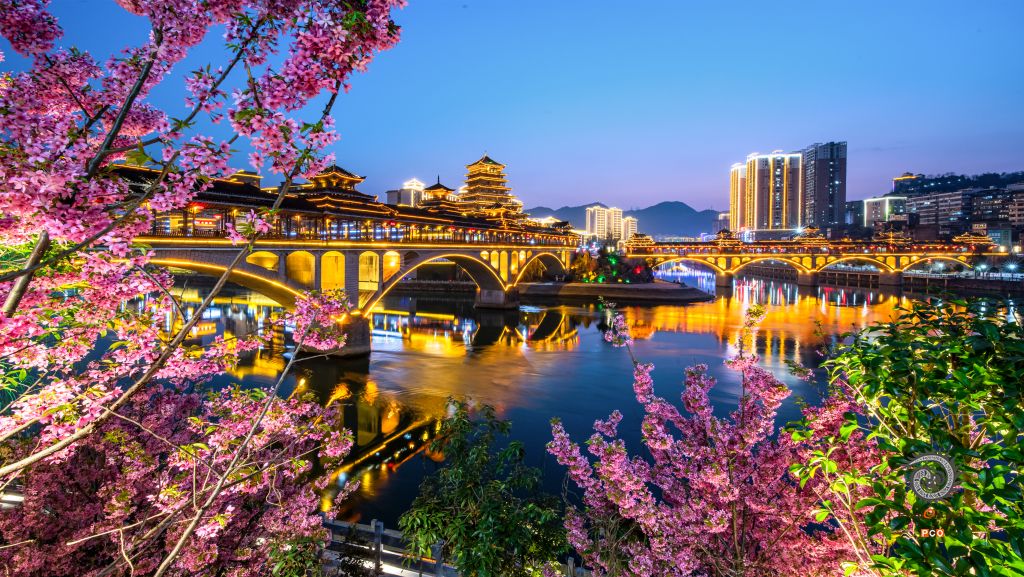 春花伴廊桥