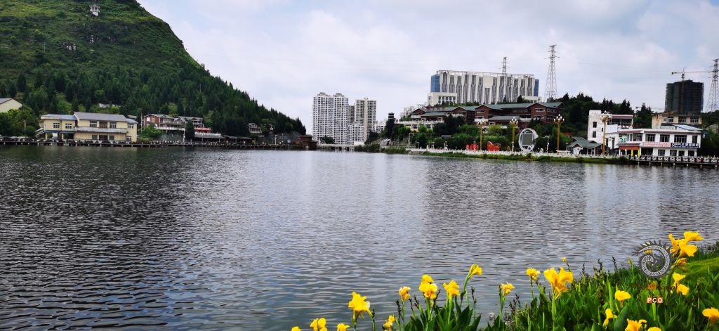 贵州省镇宁县丁旗镇红旗湖