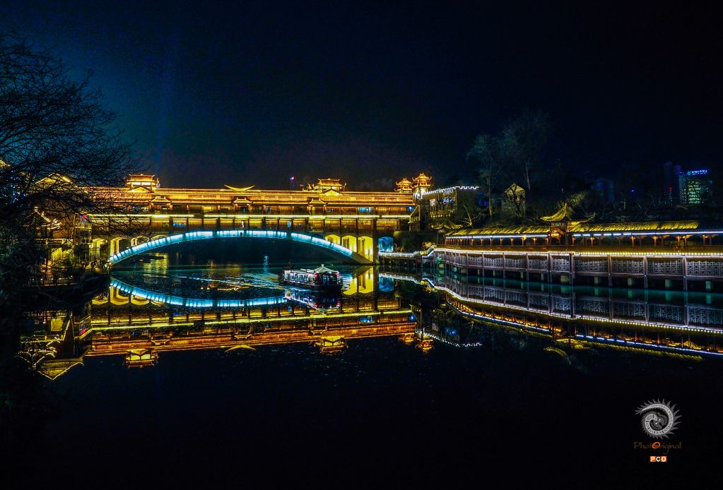 小江上的兴市桥