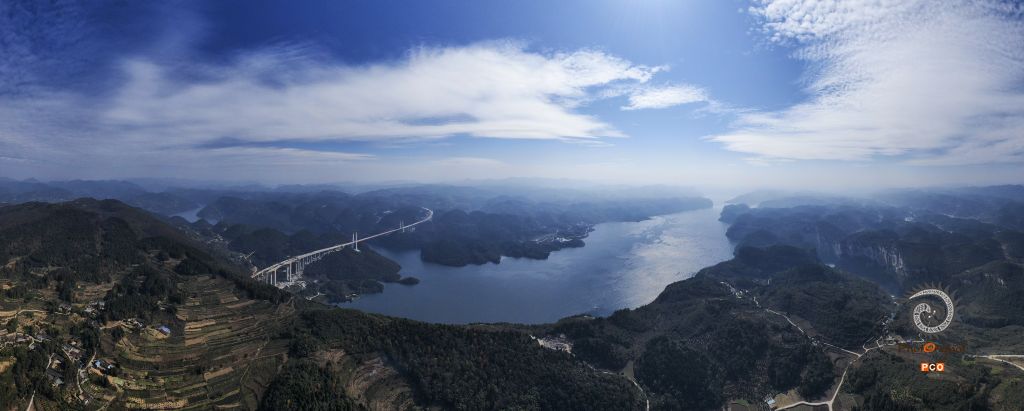 《美丽的大乌江》