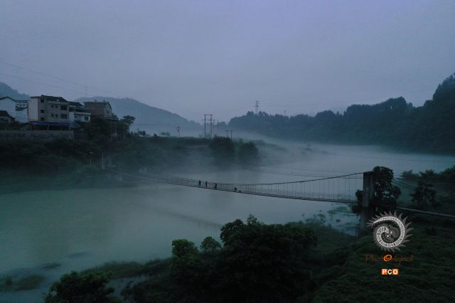 㵲阳河河雾