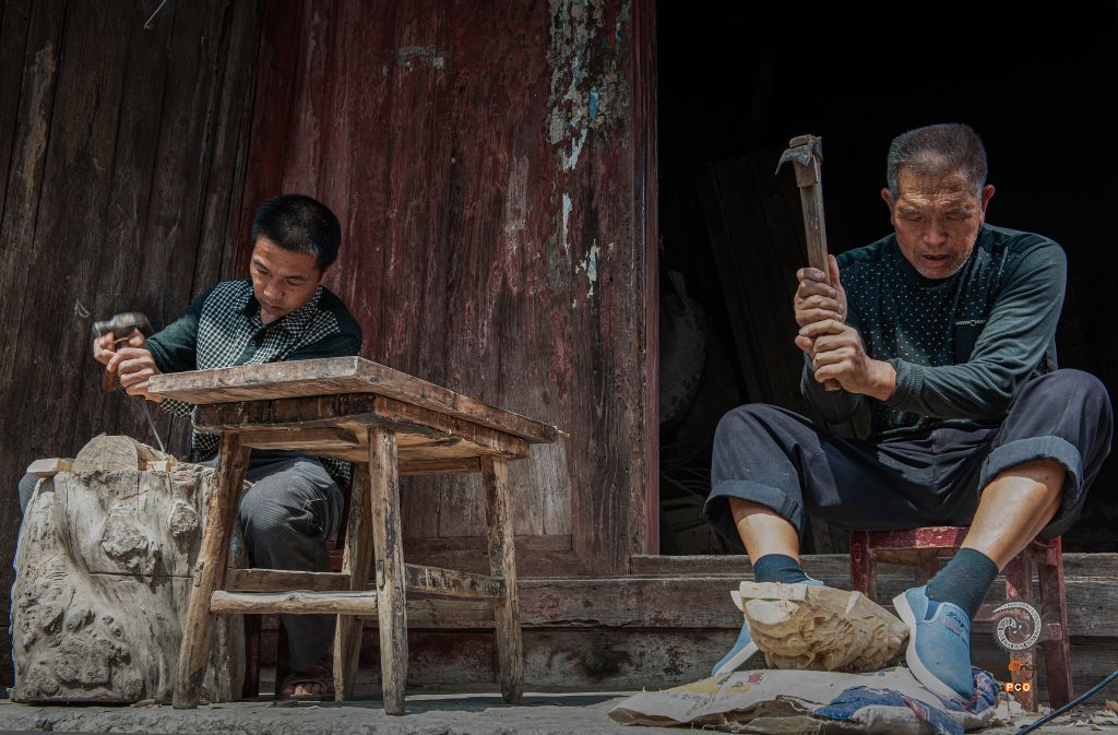 雕傩父子兵