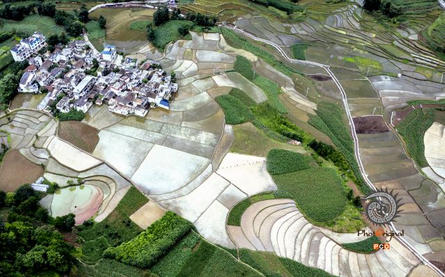 画廊村庄之坪地