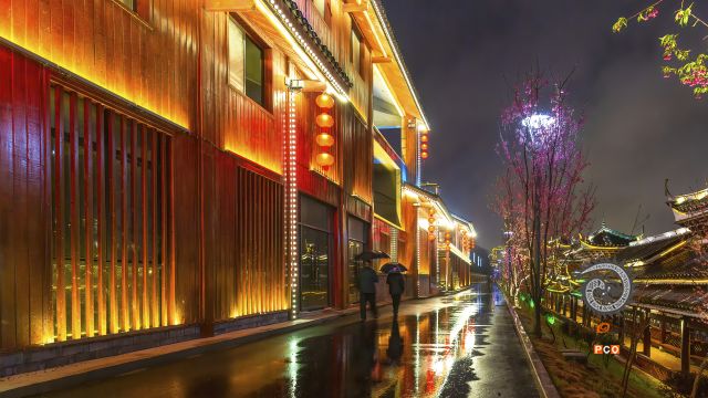 雨后漫步