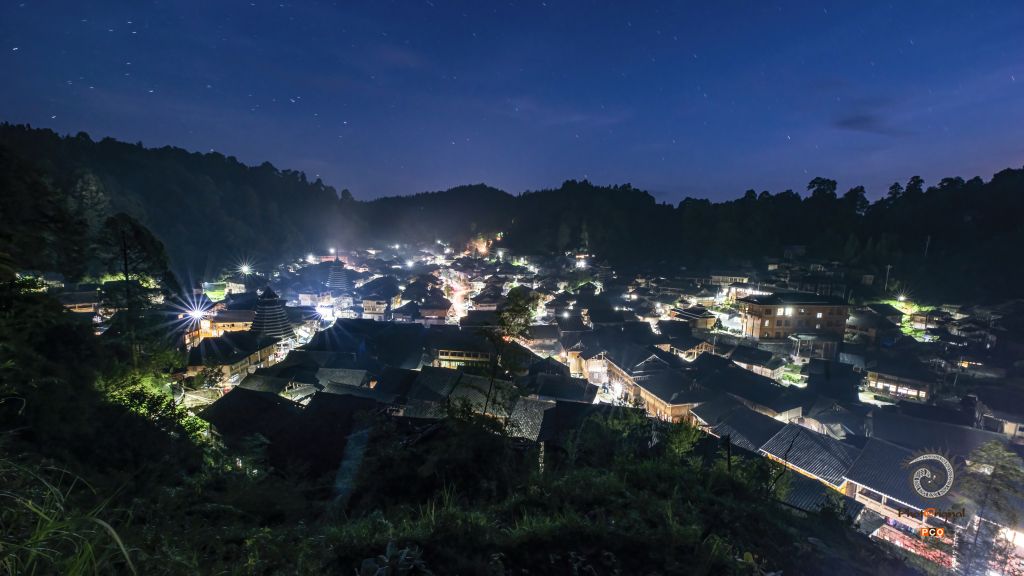 黄岗夜色