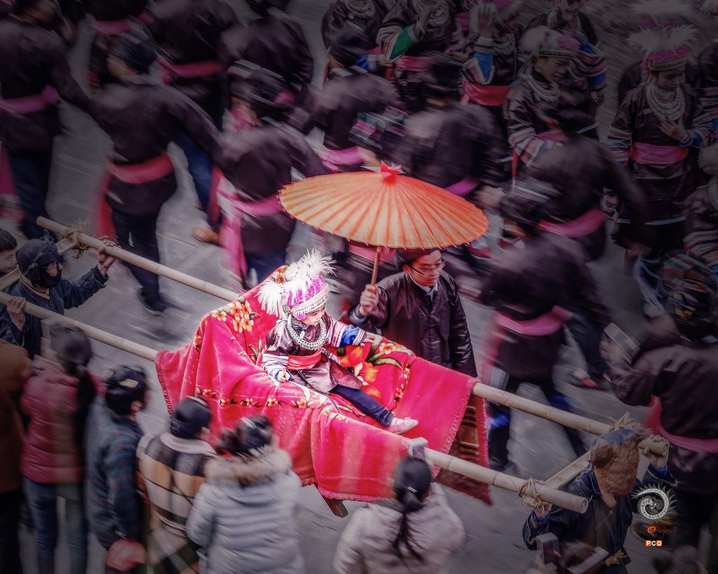《抬官人》