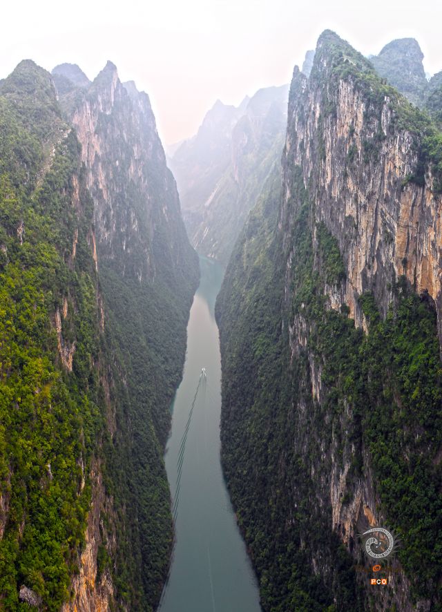 峡江碧水北盘江