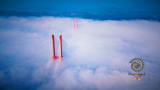 贵州暮光森林，基建狂魔——鸭池河大桥