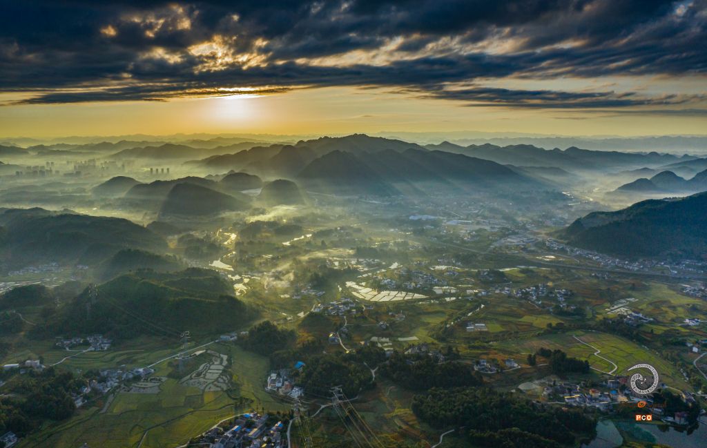 光耀大地