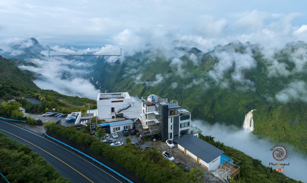 坝凌河大桥的民宿