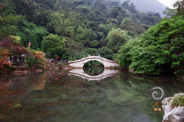 王晋家+13841732888+《黔灵山之桥》