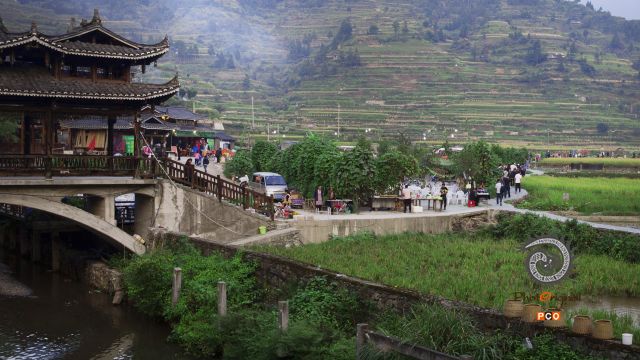 王晋家+13841732888+《千户苗寨·桥旅》