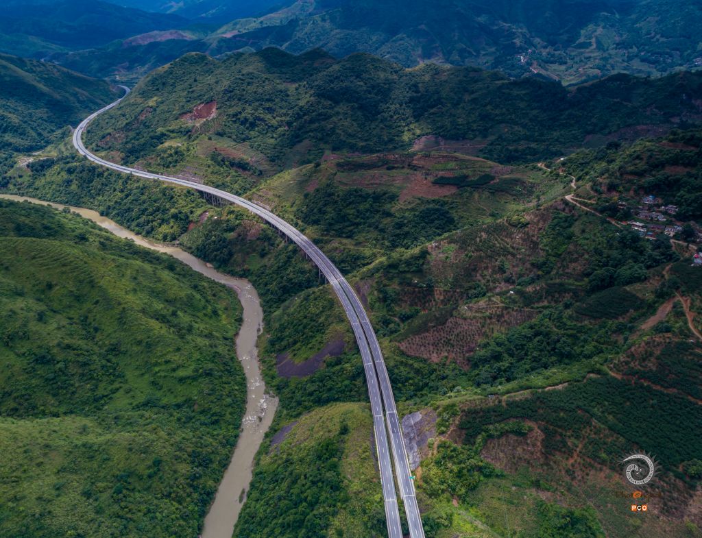 惠兴高速路白岩隧道段