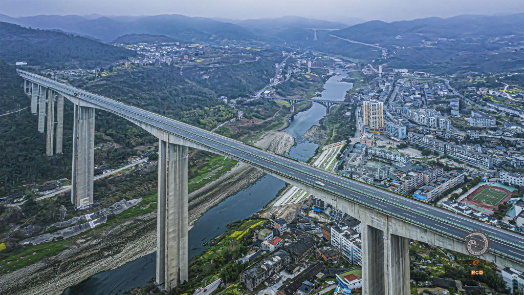 乌江五桥同框