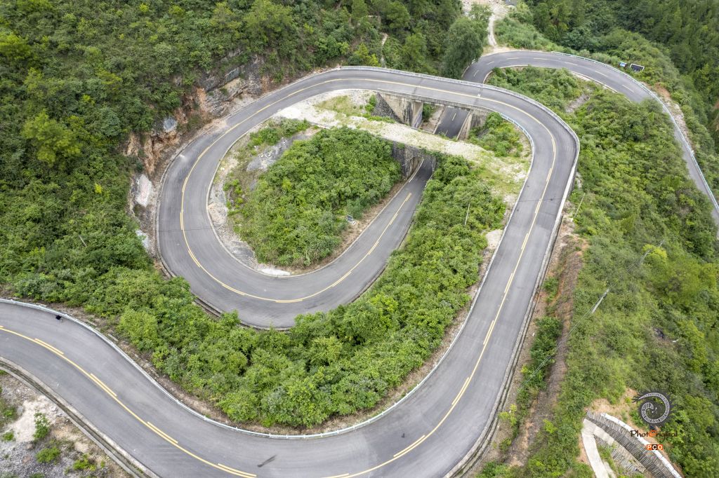 中国第一座公路立交桥“鹅翅膀桥”