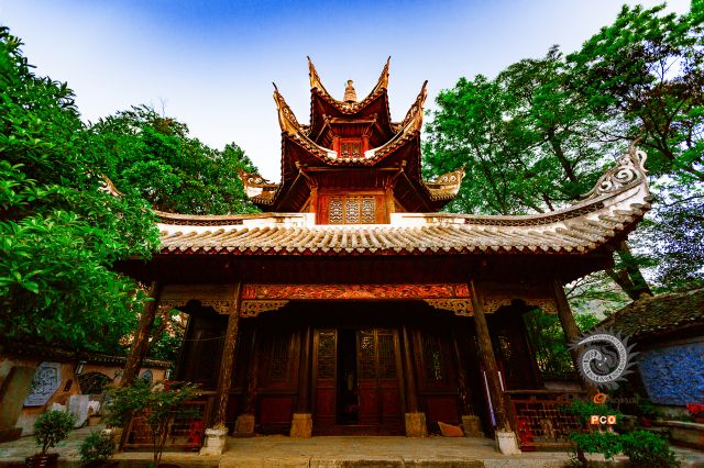龙里紫虚阁