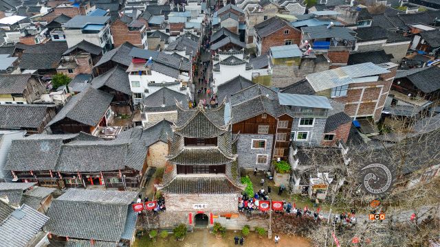 隆里古城青阳门