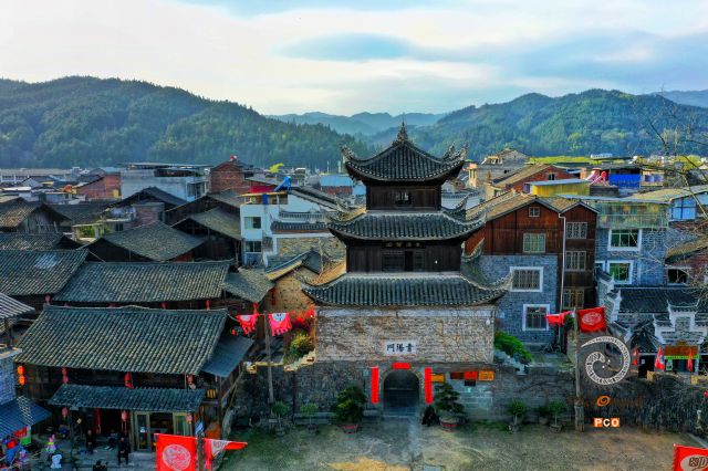隆里古城