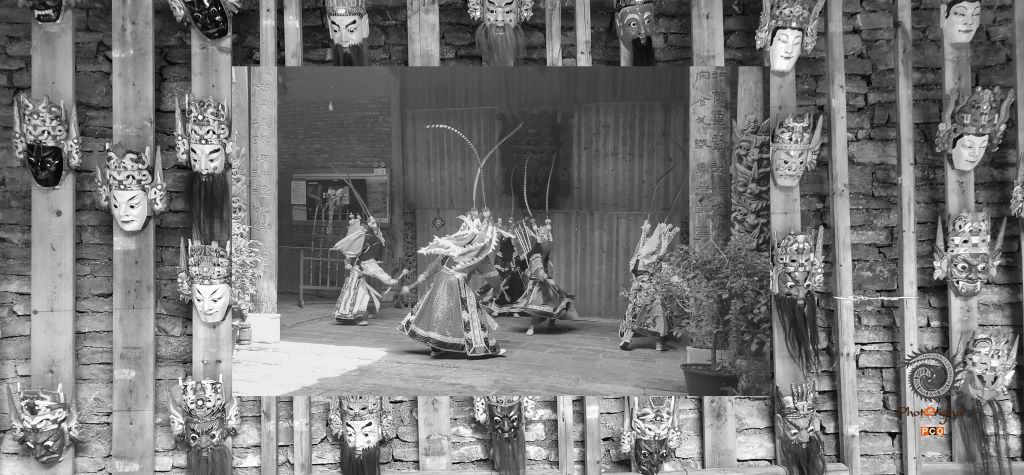 地戏表演