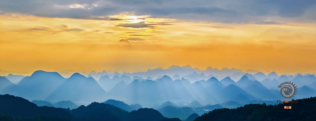 万峰晨沐