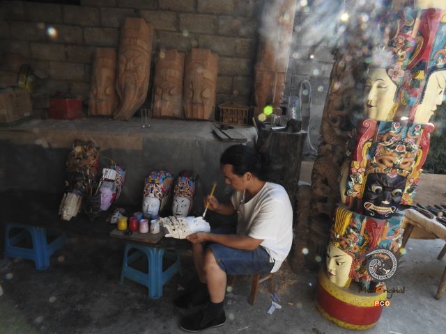 周官屯地戏面具制作