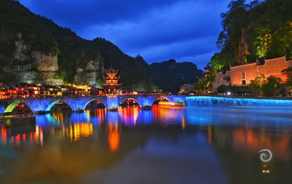 古镇夜色