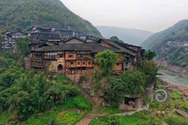 赤水河畔 古堡家园