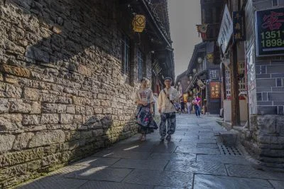 石板路