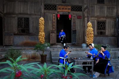 《檐下茶趣》