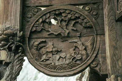 《木雕》
