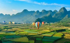 2023多彩贵州·第十六届中国原生态国际摄影大展 · 胡云江 的图集