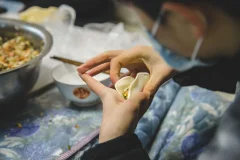 《一份爱心饺 温暖一座城》
