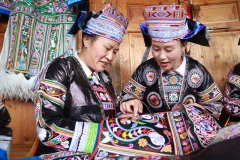 ​2024多彩贵州·第十七届中国原生态国际摄影大展 · 潘邵平 的图集