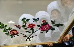 多彩贵州·第十四届中国原生态国际摄影大展 · 潇洒玩玩 的图集