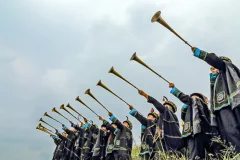 《响彻天地间》