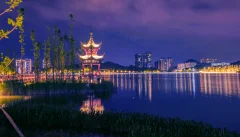 多彩贵州·第十四届中国原生态国际摄影大展 · 难懂的光影 的图集