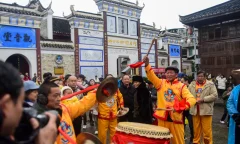 2025多彩贵州·第十八届中国原生态国际摄影大展 · 沐霞晨曦 的图集