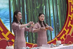 多彩贵州·第十四届中国原生态国际摄影大展 · 叶子烟 的图集