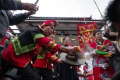 2025多彩贵州·第十八届中国原生态国际摄影大展 · 青瓷 的图集