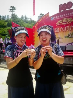 多彩贵州·第十四届中国原生态国际摄影大展 · 博一 的图集