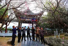 多彩贵州·第十四届中国原生态国际摄影大展 · 山雨欲来 的图集