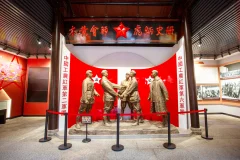​2024多彩贵州·第十七届中国原生态国际摄影大展 · 朱进 的图集