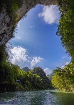 多彩贵州·第十四届中国原生态国际摄影大展 · 难懂的光影 的图集