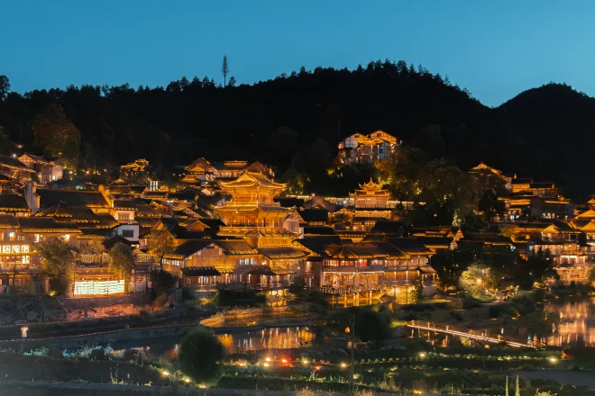 遵义·播州 乌江寨夜色全景