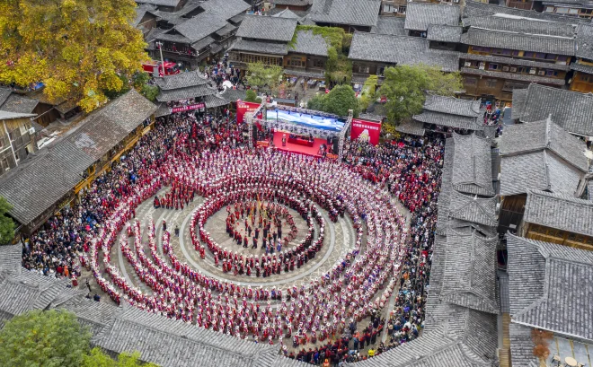 黔东南·雷山 西江镇千户苗寨