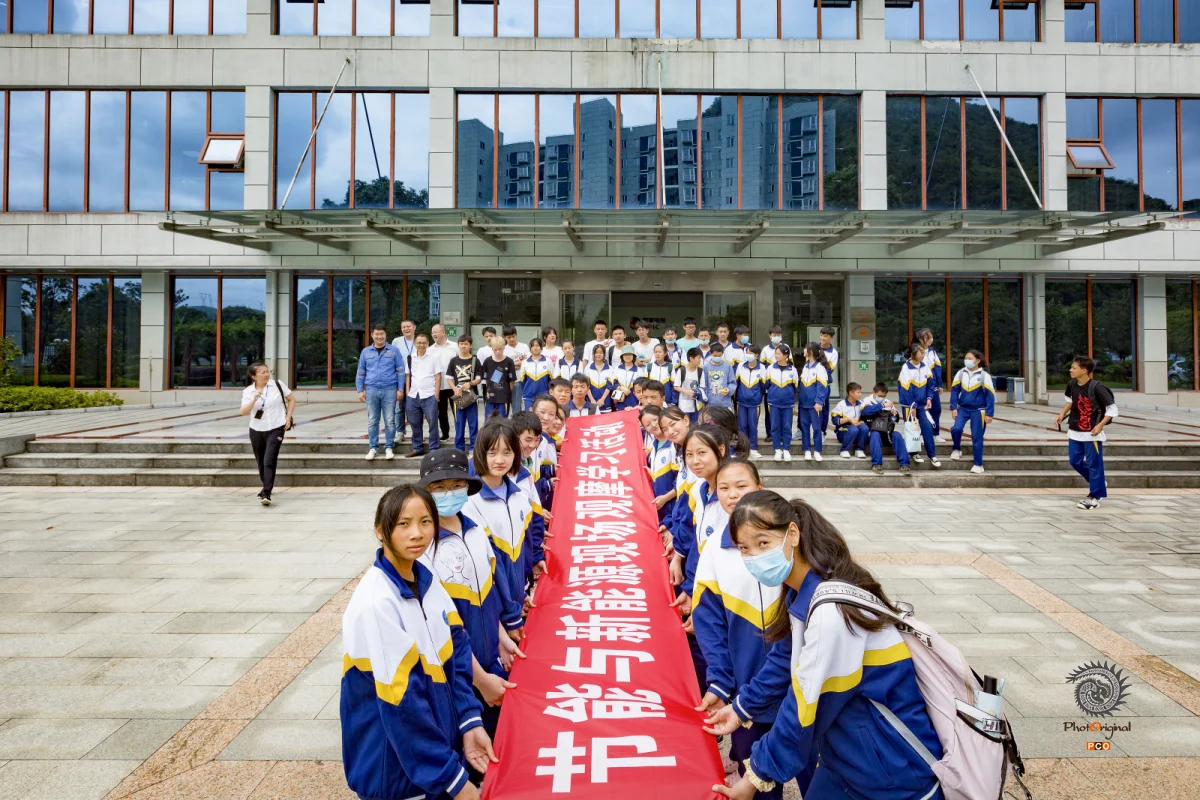 多彩贵州·中国原生态国际摄影大展 · 朱进 的图集