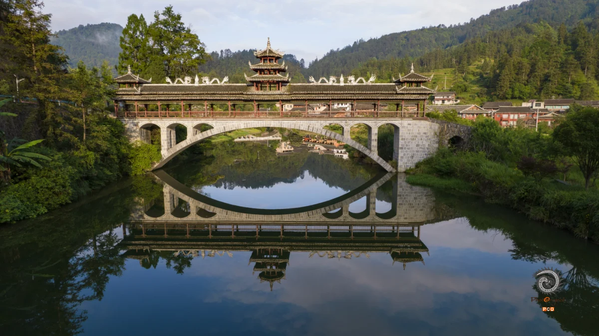 2023多彩贵州·第十六届中国原生态国际摄影大展 · 潘邵平 的图集