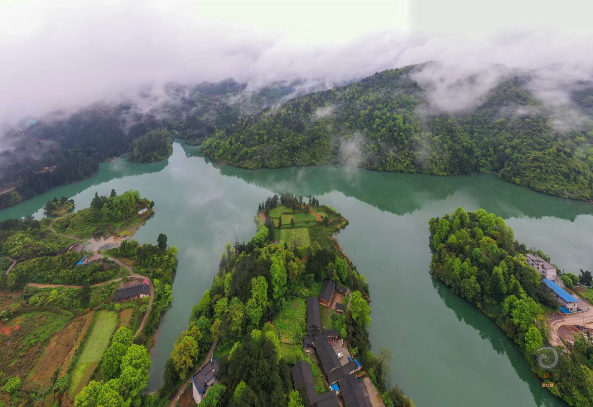 多彩贵州·第十四届中国原生态国际摄影大展 · 胡攀学 的图集